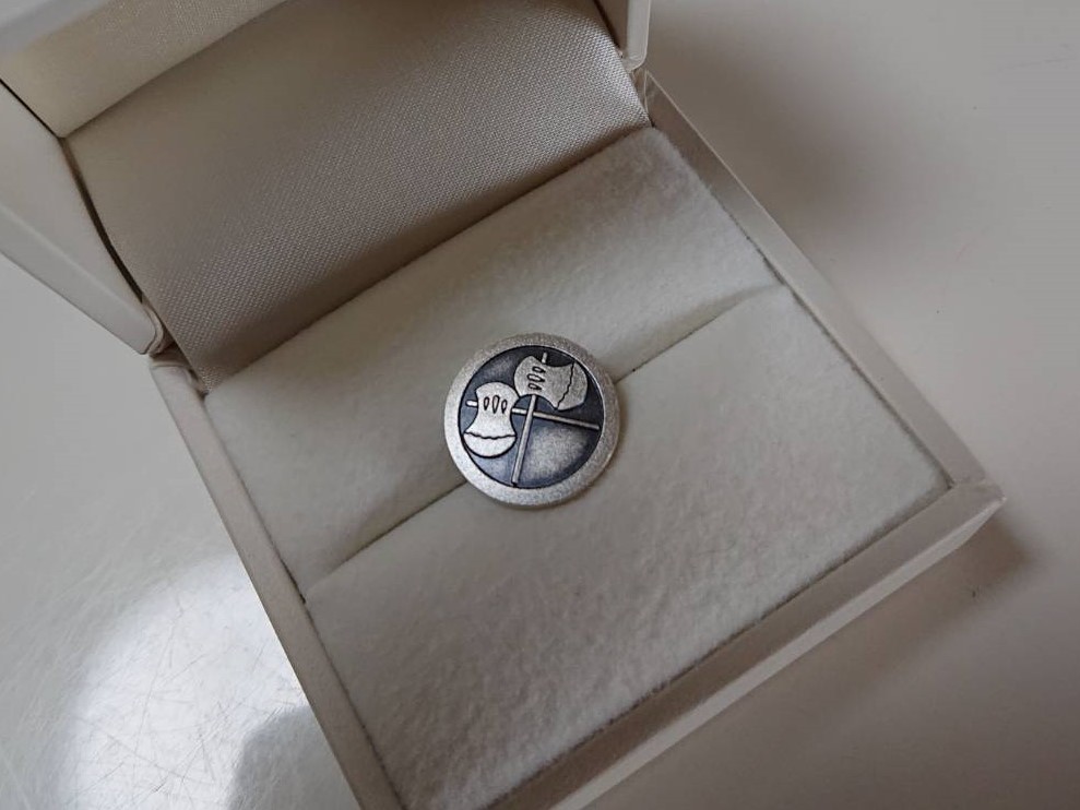 いぶし銀仕上げ